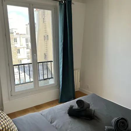 Apartment Beautiful Flat Monceau Champs Elysee Paris