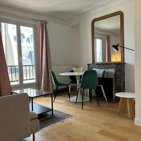 Beautiful Flat Monceau Champs Elysee Apartment *